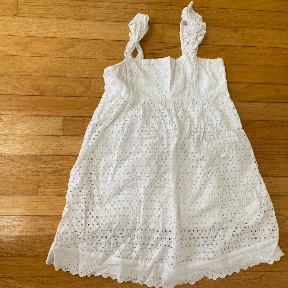 Kimchi & blue white eyelet tunic size small